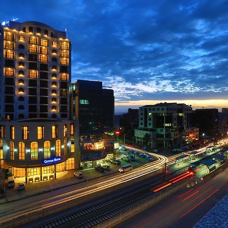 Getfam Hotel Addis Ababa Dış mekan fotoğraf