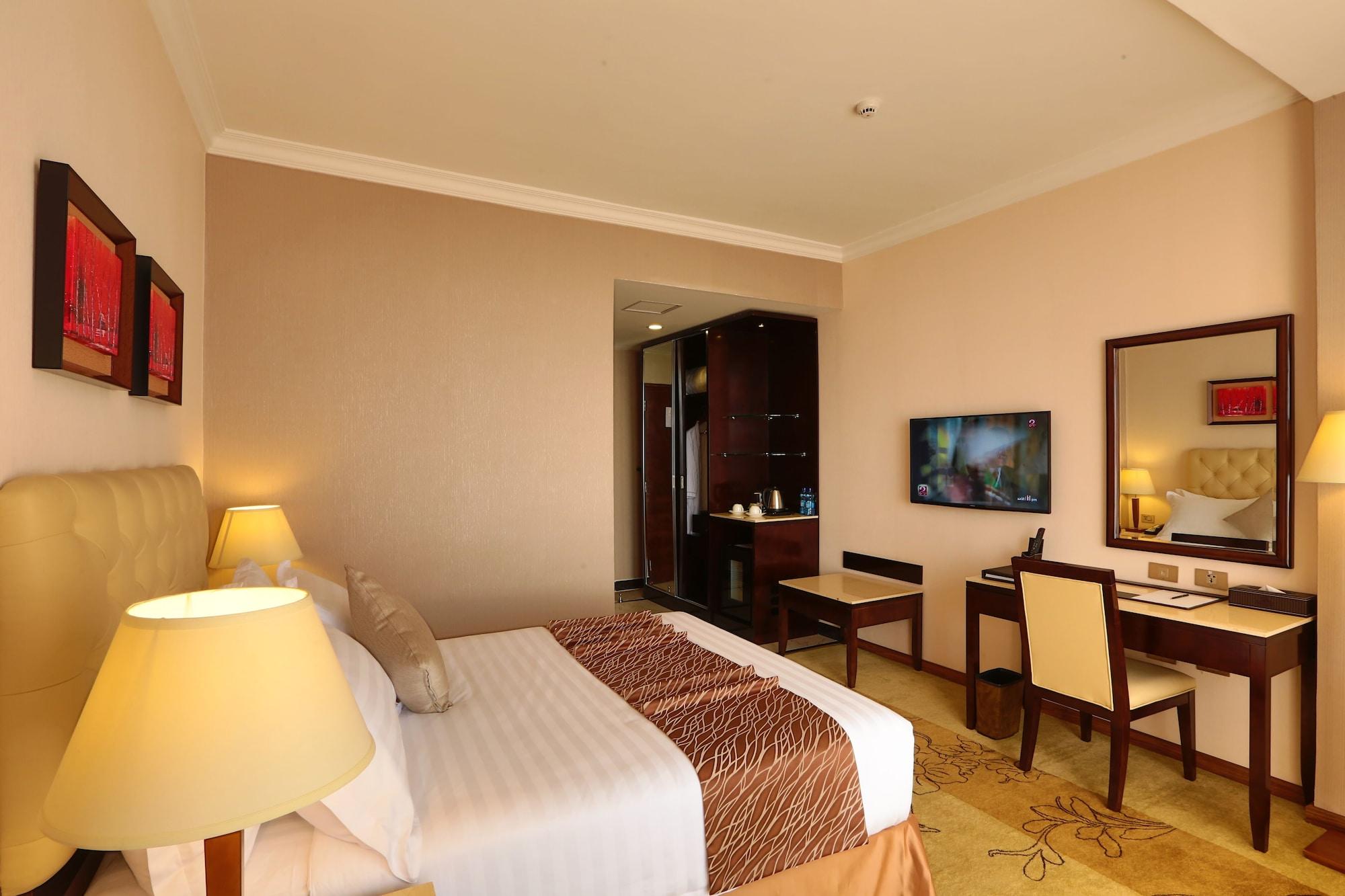 Getfam Hotel Addis Ababa Dış mekan fotoğraf