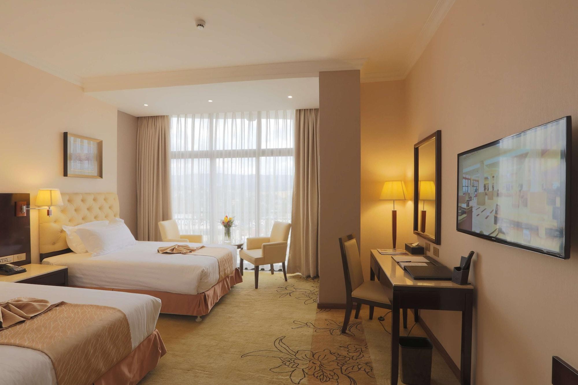 Getfam Hotel Addis Ababa Dış mekan fotoğraf